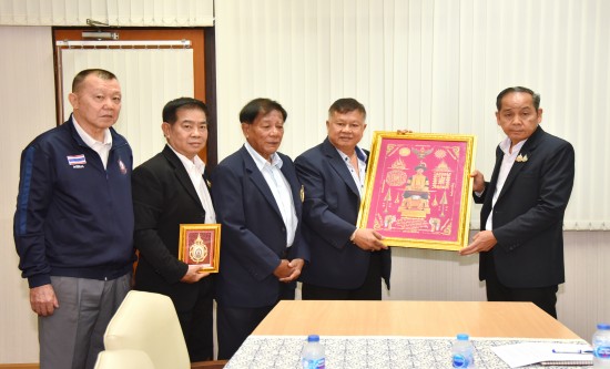 Kru Muaythai Association (KMA) and Muay Thai Prajowsuea Sport Association Pays Courtesy Call on New Cultural Promotion Chief