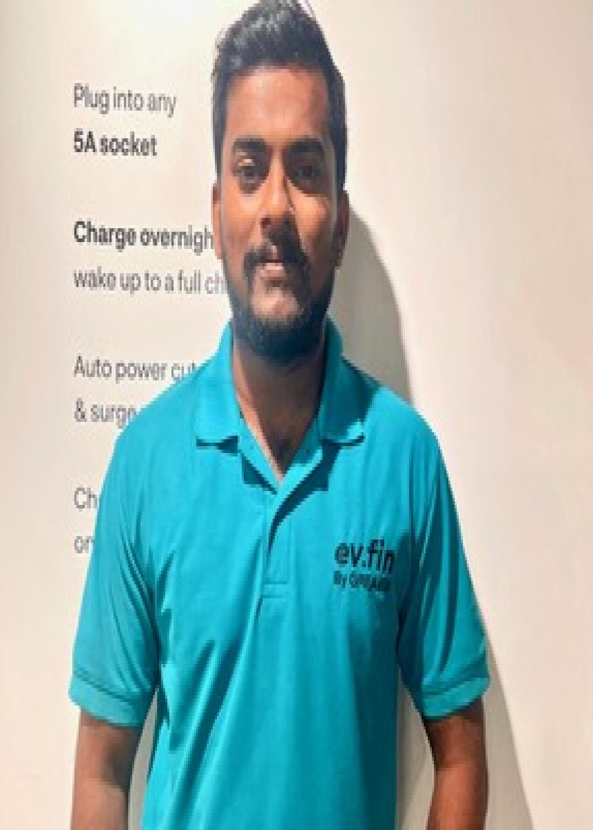 SARATH LAL PUVATHAR VAYAL
