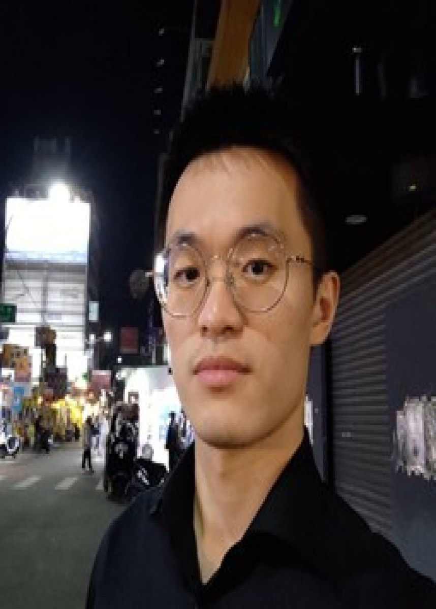 YANG SHIH HSIENG 楊士賢